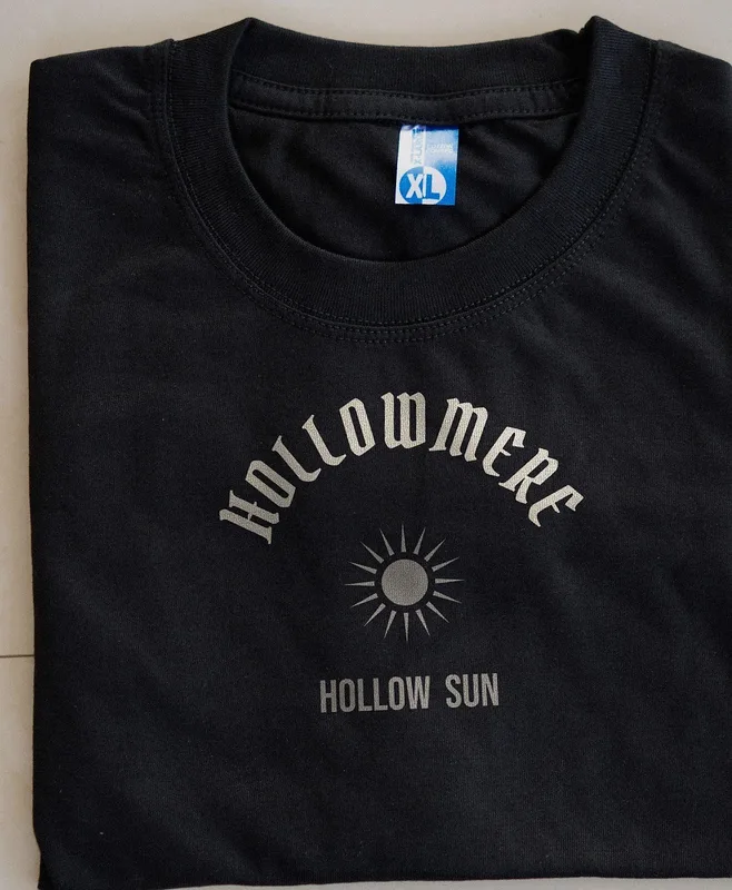 Hollow Sun tee by Hollowmere