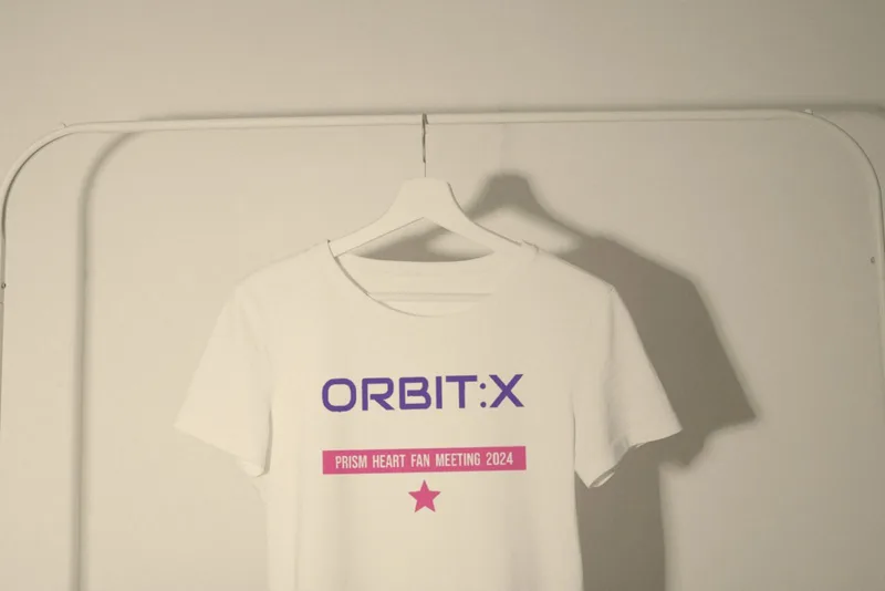 Prism Heart fan meeting tee by Orbit:x