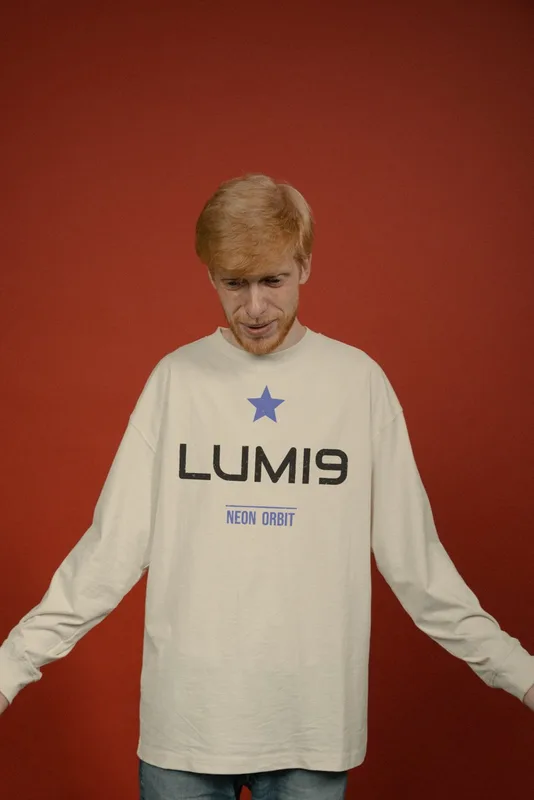 Neon Orbit longsleeve by LUMI9