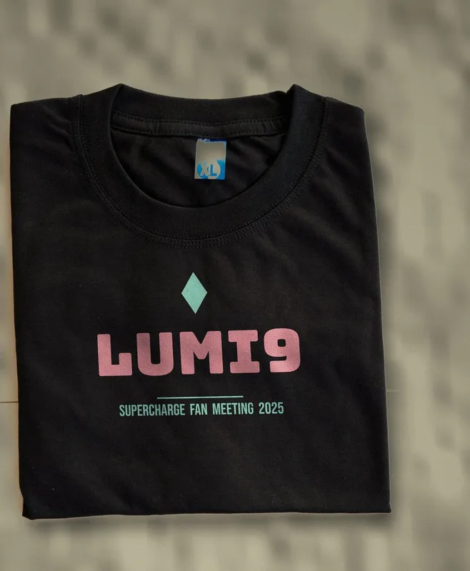 Supercharge fan meeting tee by LUMI9