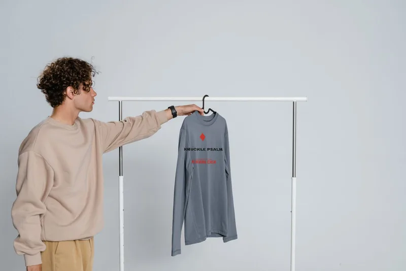 Richmond crew longsleeve by Knuckle Psalm